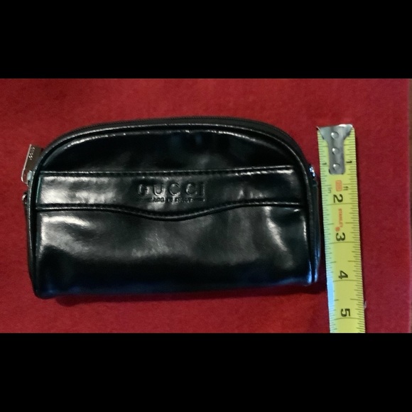Authentic Gucci black leather cosmetic bag - Picture 6 of 6
